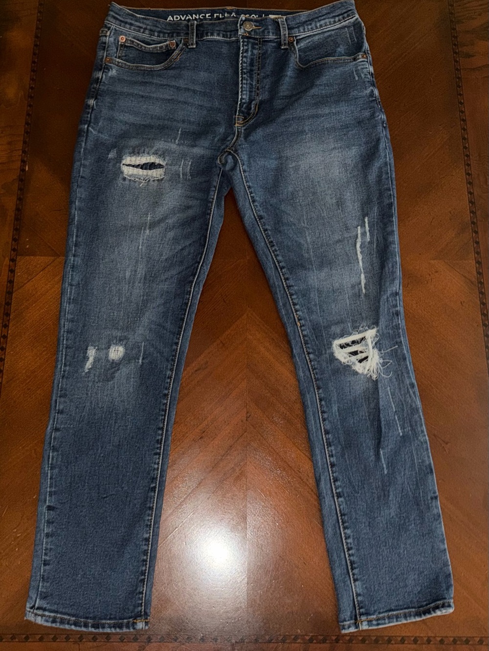 Arizona Jean Company Men's Distressed Dark Wash Skinny Jeans